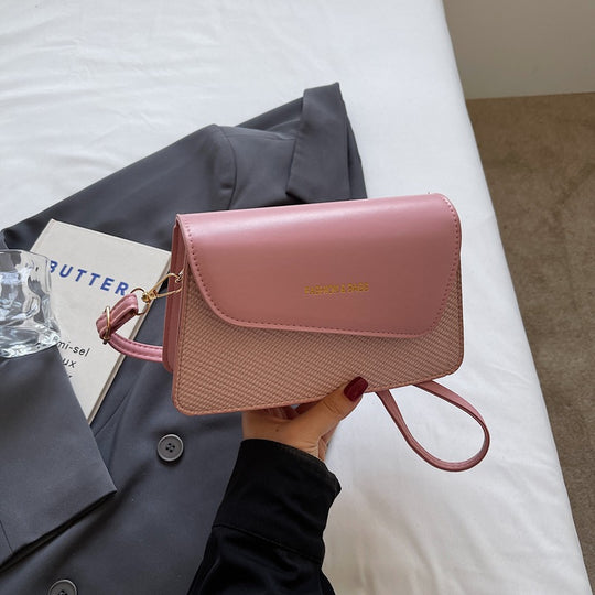 Damen Umhängetasche im stilvollen Kombi-Design mit hochwertigem Leder und gewebtem Stoff Nord Taschen