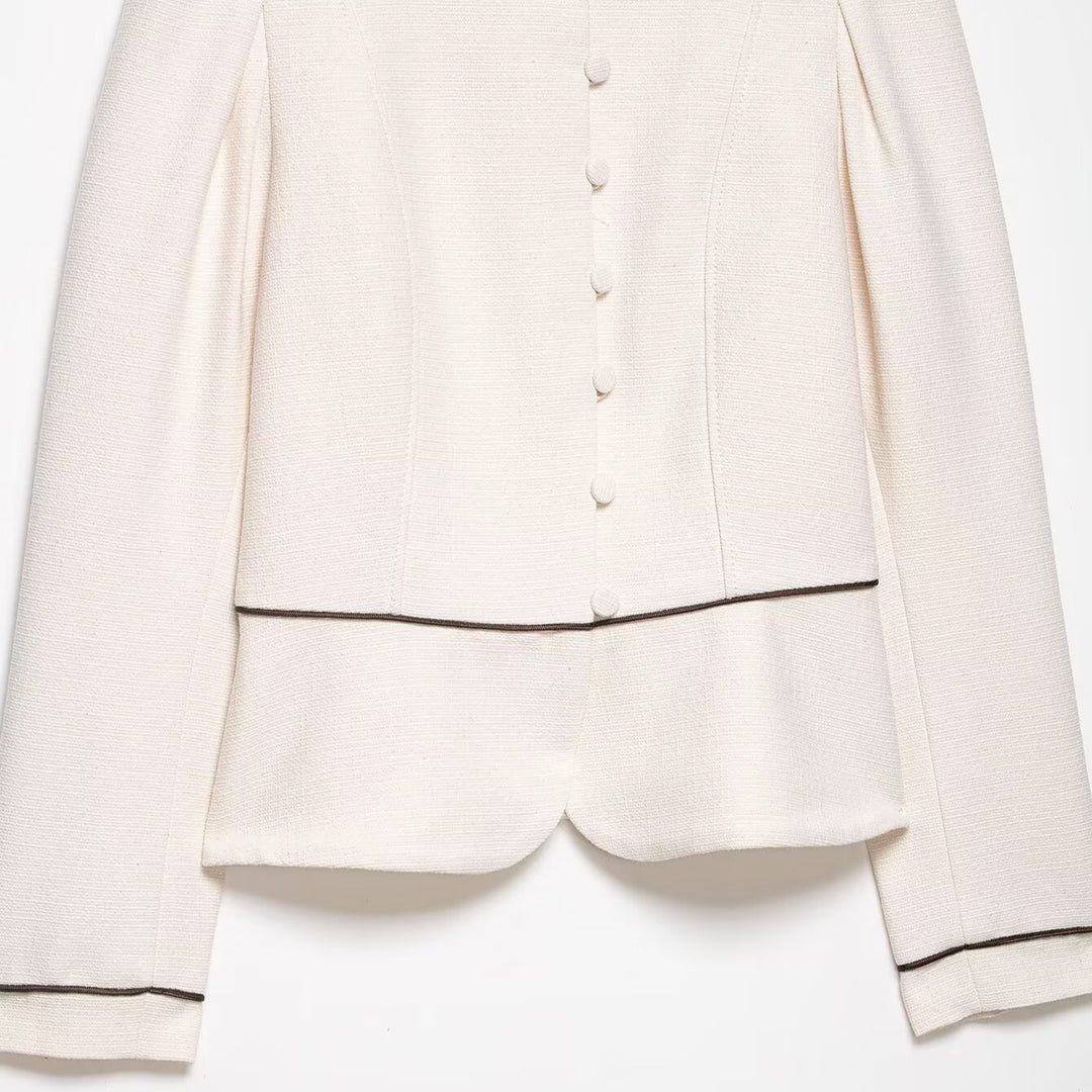 Damen Kurzblazer im Bouclé‑Look mit Stehkragen, dekorativer Paspelierung und bezogenen Knöpfen Nord Taschen