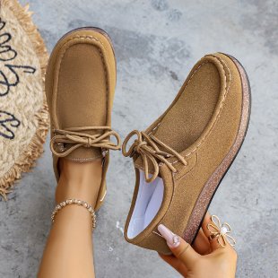 Damen Mokassins mit elastischen Schnürdetails und rutschfester Sohle