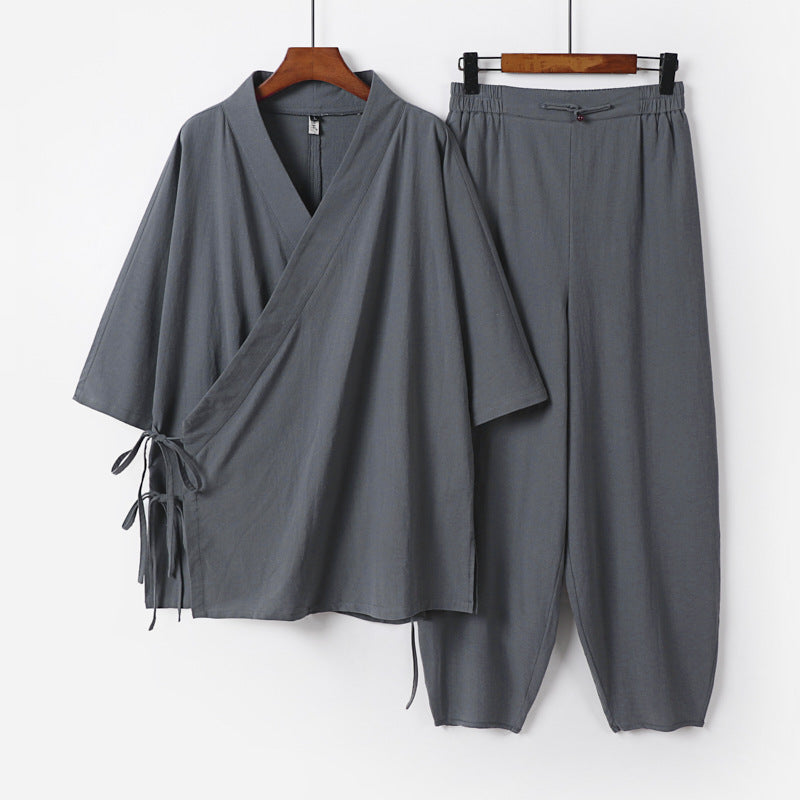 Unisex Leichtes Wickel-Lounge-Set im Kimono-Stil mit seitlichen Bindebändern und elastischer konisch zulaufender Hose Nord Taschen