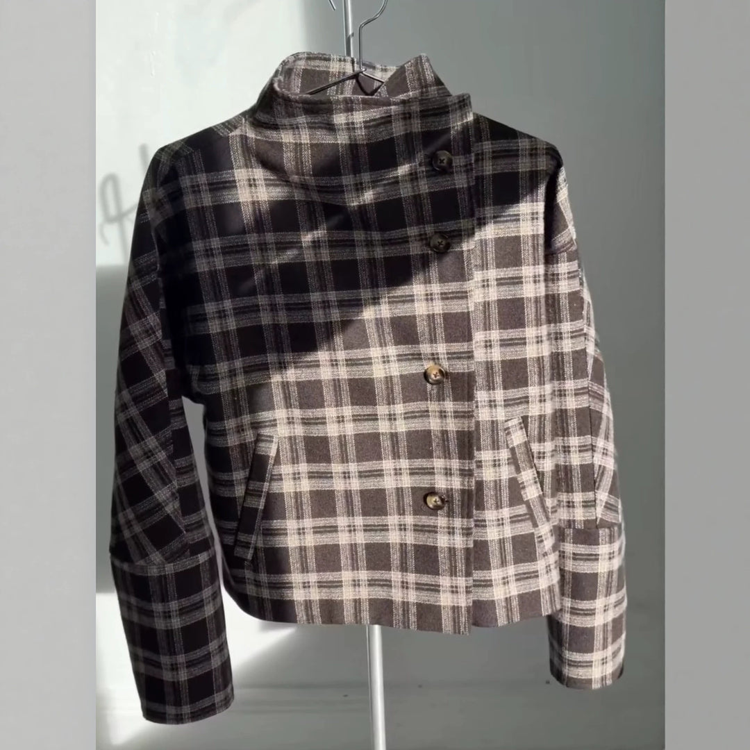 Damen Kurzer Wollmix‑Mantel mit asymmetrischer Knopfleiste und Stehkragen Nord Taschen