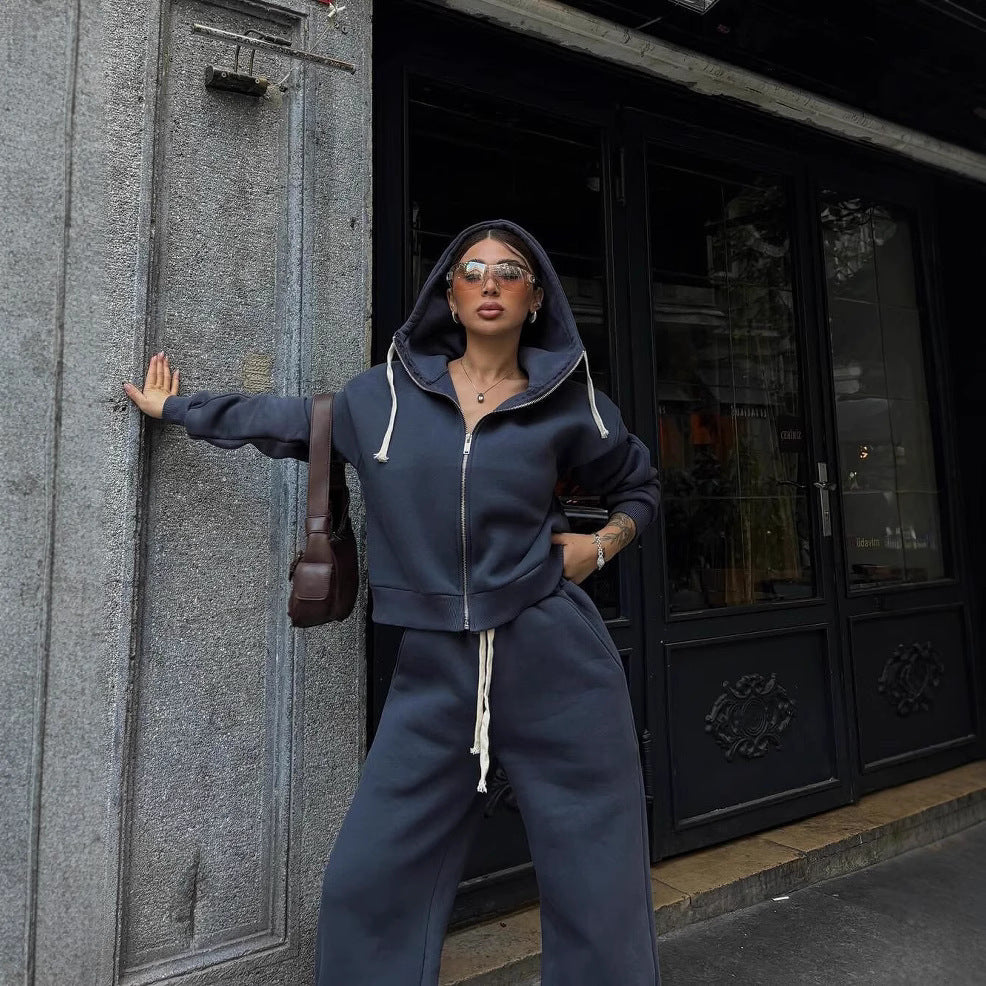 Damen Baumwoll-Mix Cropped Zip-Hoodie mit oversized Kapuze und High‑Waist Wide‑Leg Sweatpants Nord Taschen