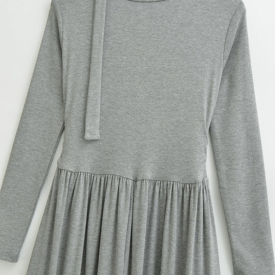 Damen Midikleid mit Raffung, V-Ausschnitt und tailliertem Faltenrock Nord Taschen
