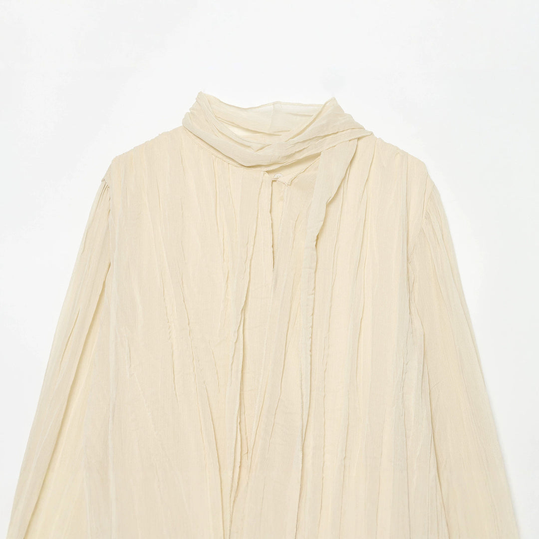 Damen Leichte Bluse in Knitteroptik mit Schluppe und gedrehtem Saum Nord Taschen