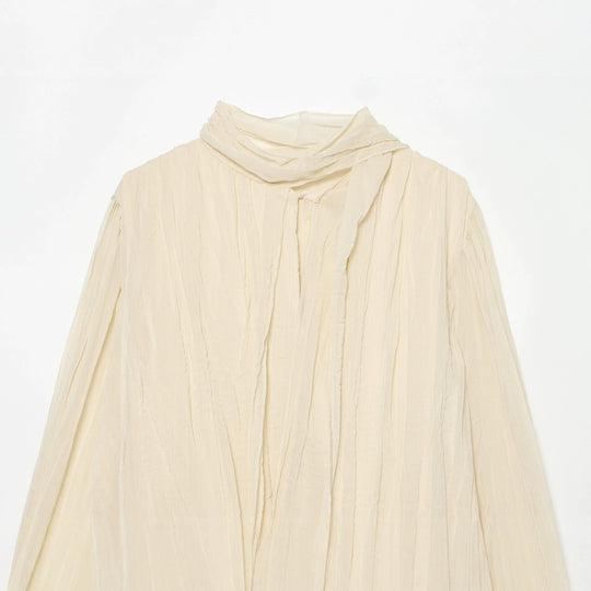 Damen Leichte Bluse in Knitteroptik mit Schluppe und gedrehtem Saum Nord Taschen