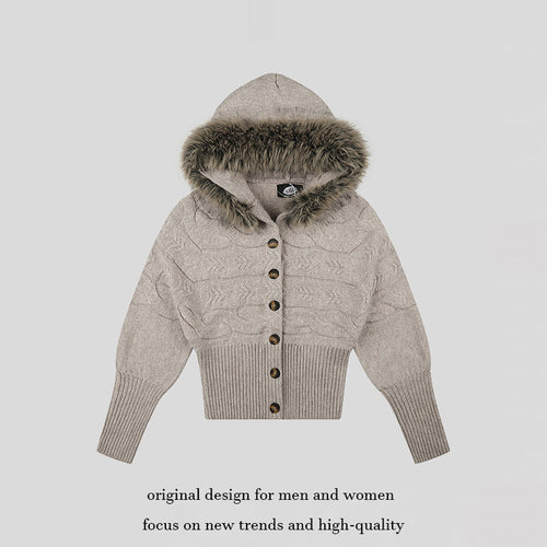 Damen Kapuzen‑Strickjacke mit Zopfmuster, Kunstfellbesatz und tailliertem Rippenbund Nord Taschen
