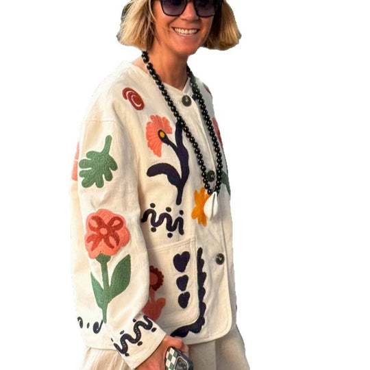 Damen bestickte Boxy-Jacke mit floraler Applikation und aufgesetzten Taschen Nord Taschen