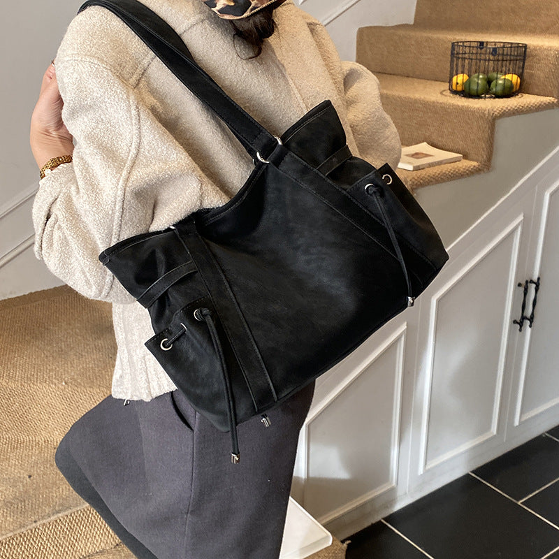 Damen multifunktionale Handtasche mit seitlichen Fächern Nord Taschen
