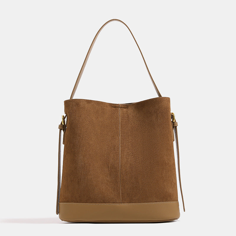 Damen Hobo-Tasche aus hochwertigem Wildleder mit praktischem Innenfutter Nord Taschen