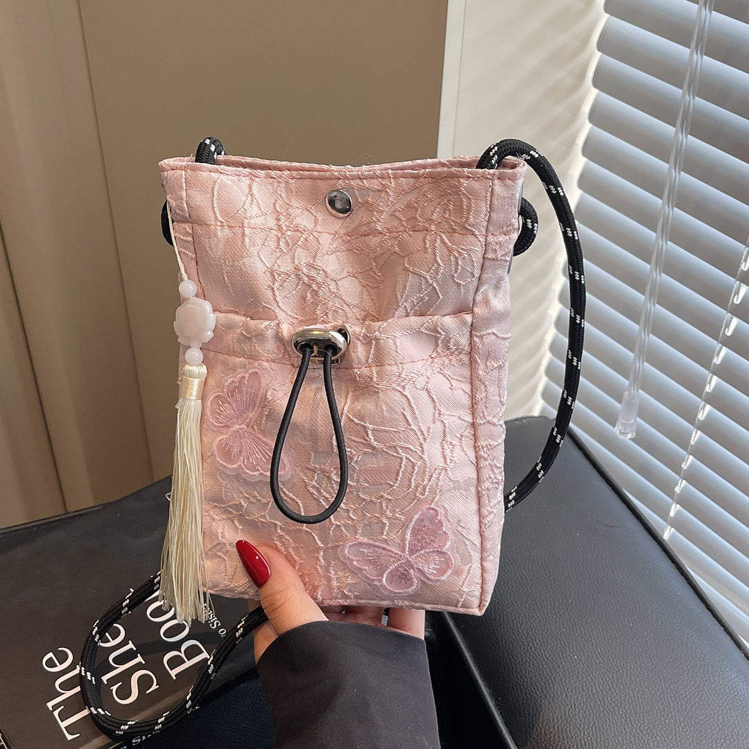 Damen Umhängetasche mit aufwendiger Stickereiarbeit Nord Taschen