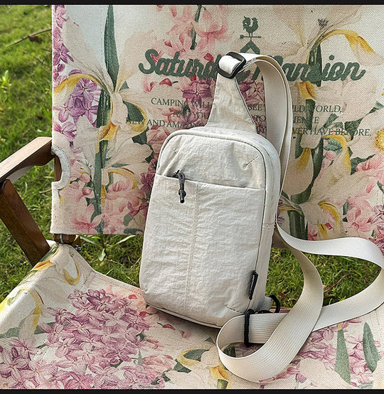 Damen Umhängetasche mit minimalistischem Design und praktischem Fächerlayout Nord Taschen