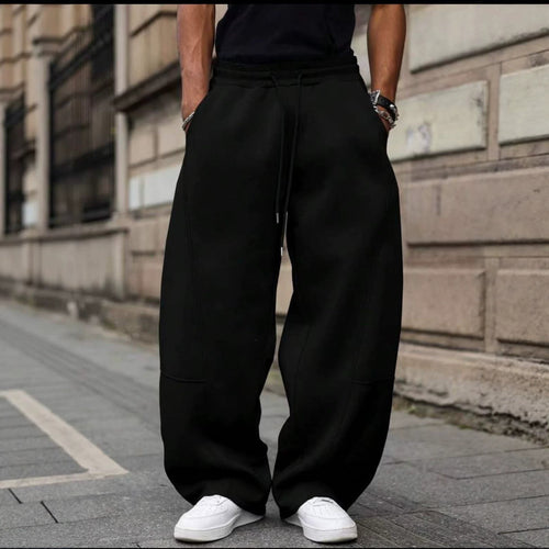 Herren weite Sweatpants im Baggy Cut mit elastischem Bund, Tunnelzug und Eingrifftaschen Nord Taschen