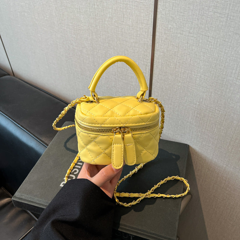 Damen stilvolle Handtasche im eleganten Quilt-Design Nord Taschen