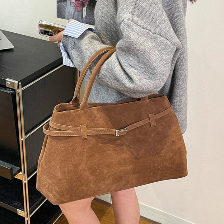 Damen Henkeltasche aus hochwertigem Wildleder mit elegantem Verschluss Nord Taschen
