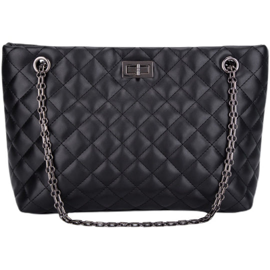 Damen Handtasche mit eleganter Steppung und modischem Kettenhenkel Nord Taschen