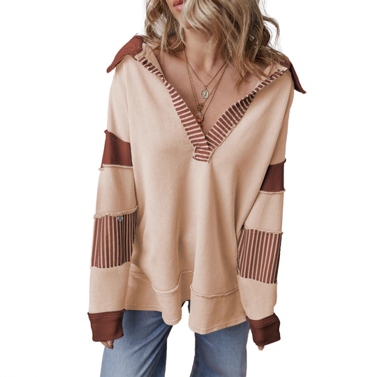 Damen Oversize-Sweatshirt mit tiefem V-Ausschnitt, Streifeninnenkragen und Kontrastärmeln Nord Taschen