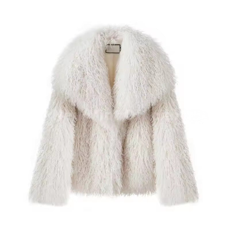 Damen Kurzjacke aus langflorigem Kunstpelz mit voluminösem Schalkragen Nord Taschen