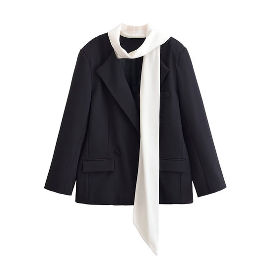Damen Kurzer Blazer mit angenähter Schluppen‑Krawatte und Pattentaschen Nord Taschen