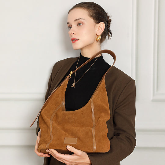 Damen Hobo-Tasche aus hochwertigem Wildleder mit elegantem Tragegriff Nord Taschen