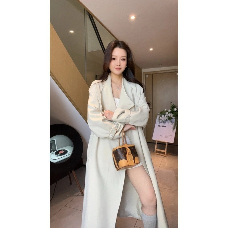 Damen Oversized Trenchcoat mit Taillengürtel Reverskragen und verstellbaren Manschetten Nord Taschen