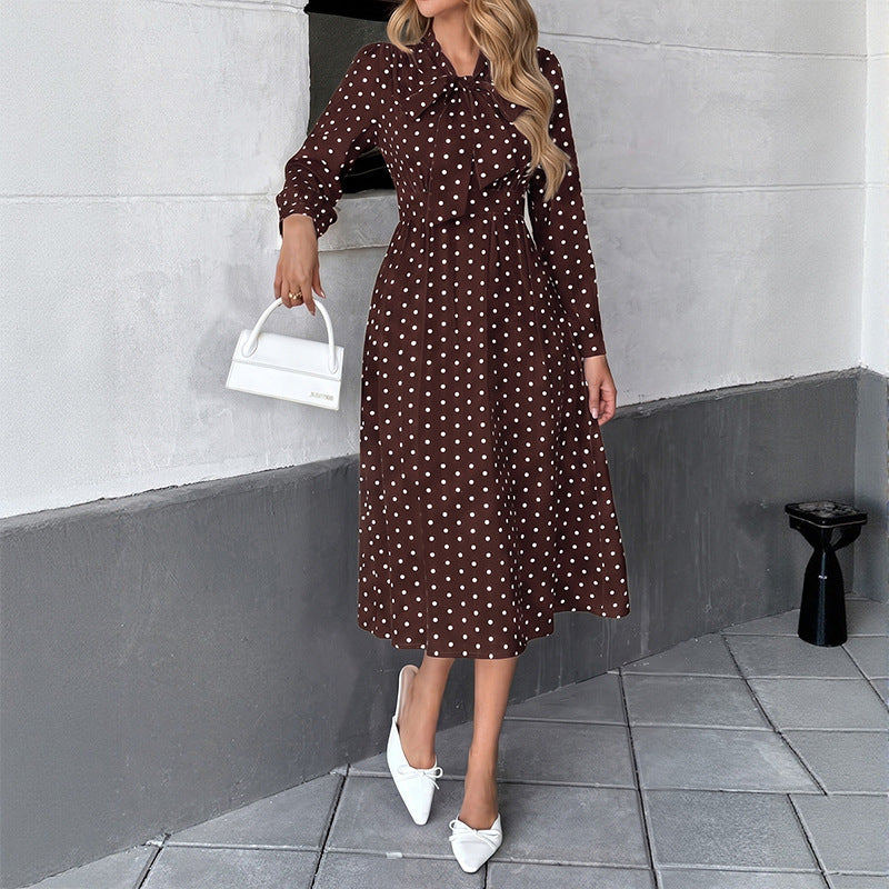 Damen Elegantes Midikleid mit Schluppe und Punkten Nord Taschen
