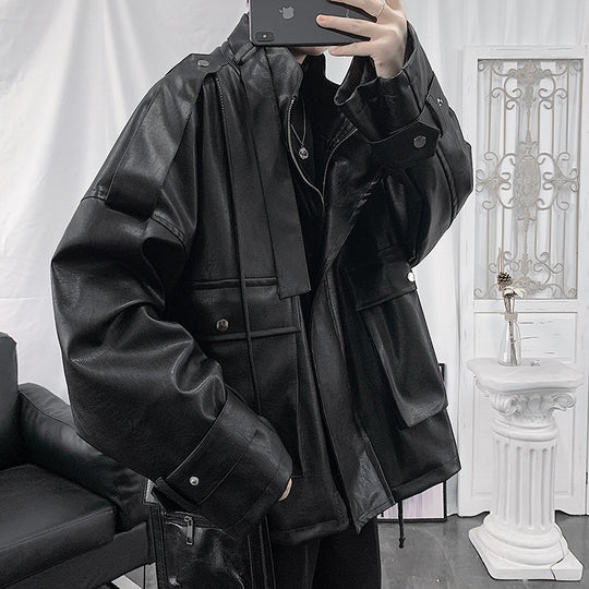 Herren Weitgeschnittene Kunstlederjacke mit Kapuze, Utility-Taschen und verstellbaren Manschetten Nord Taschen