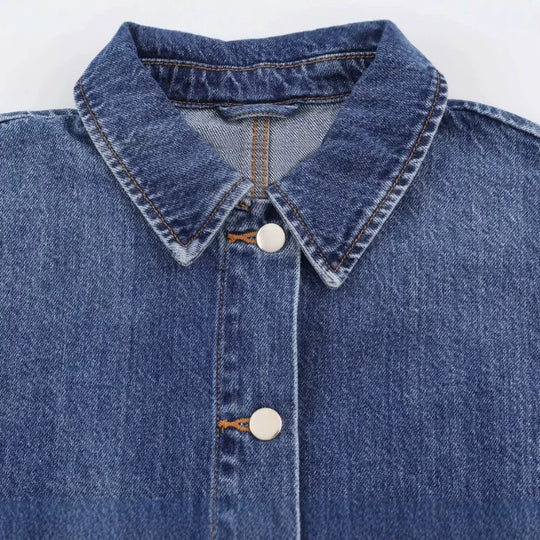Damen Kurzer Boxy-Jeansblouson mit oversized Manschetten und aufgesetzten Taschen Nord Taschen