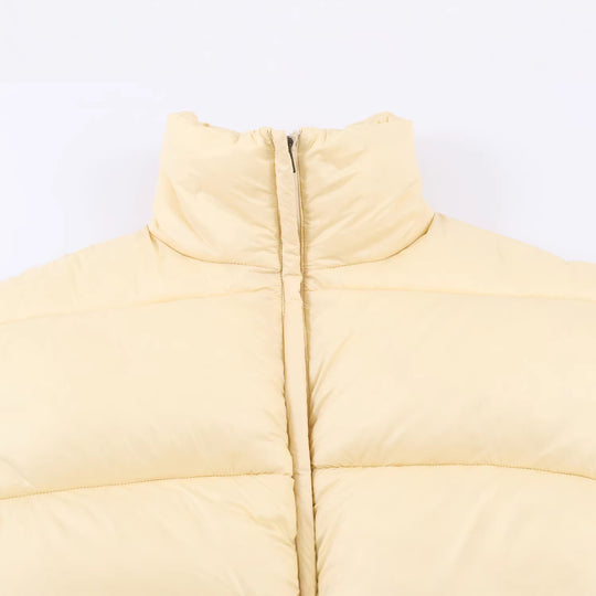 Damen Kurzsteppjacke im Carmen‑Look mit Tunnelzug‑Taillierung und voluminösen Ärmeln Nord Taschen