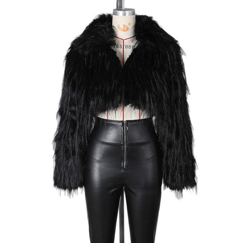 Damen Flauschiger Cropped-Bolero aus Hochflor-Kunstpelz mit spitzem Revers Nord Taschen