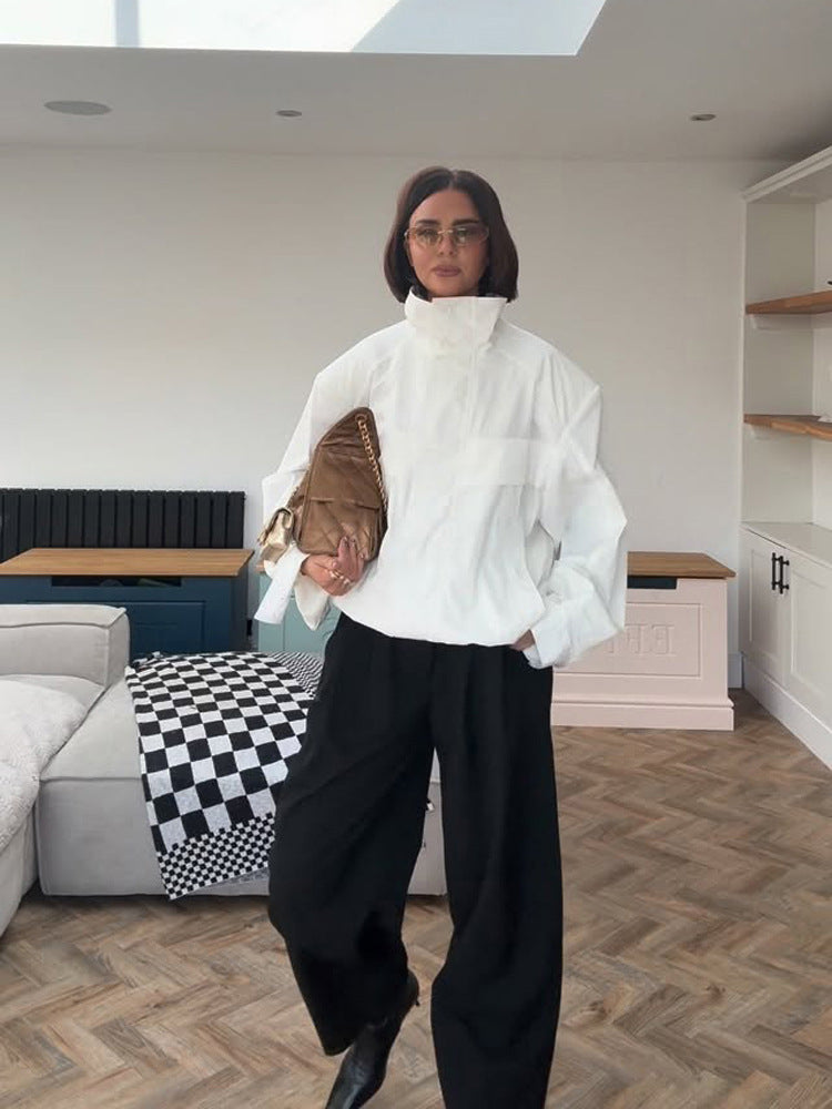Damen Oversize Anorak‑Kurzjacke mit hohem Stehkragen und Kängurutasche Nord Taschen