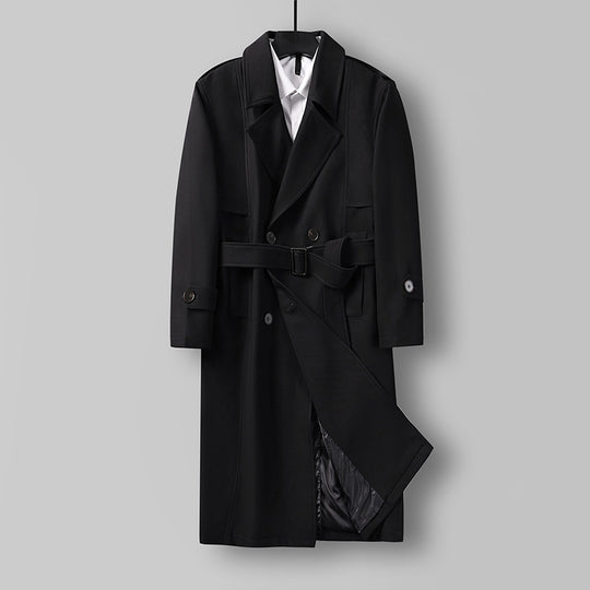 Herren Midilanger Doppelreihiger Trenchcoat mit Taillengürtel, abgefalcetem Revers und kariertem Innenfutter Nord Taschen
