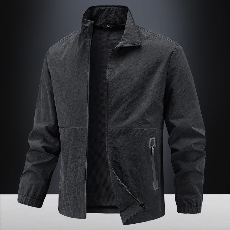 Herren Leichte technische Übergangsjacke mit Stehkragen atmungsaktivem Mesh-Futter und wasserabweisenden Reißverschlusstaschen Nord Taschen