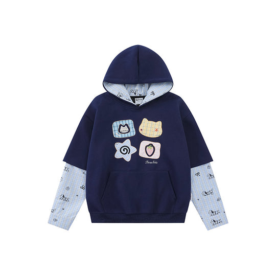 Damen Kapuzensweatshirt mit Lagenoptik, Kängurutasche und verspielten Patch‑Applikationen Nord Taschen