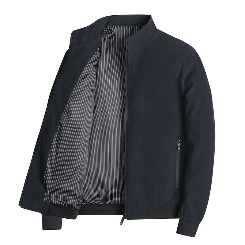 Herren leichte Blousonjacke mit Stehkragen, gestreiftem Innenfutter und Reißverschlusstaschen Nord Taschen