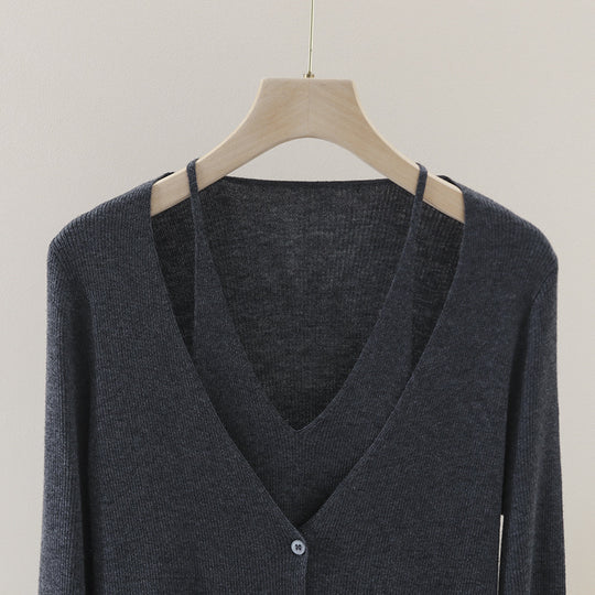 Damen feiner Rippstrick-Cardigan mit integriertem Spaghettitop und tiefem V-Ausschnitt Nord Taschen