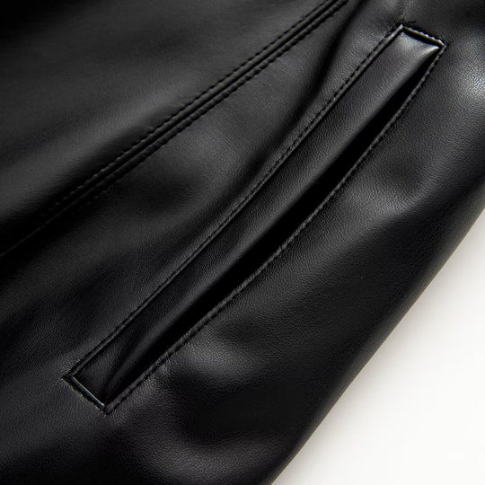 Damen Langer veganer Lederblazer mit Schalkragen, taillierter Doppelknopf-Optik und Eingrifftaschen Nord Taschen