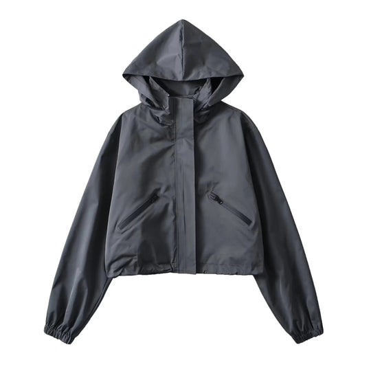 Damen Cropped Regenjacke mit Kapuze, wasserabweisender Tech‑Qualität und schrägen Reißverschlusstaschen Nord Taschen