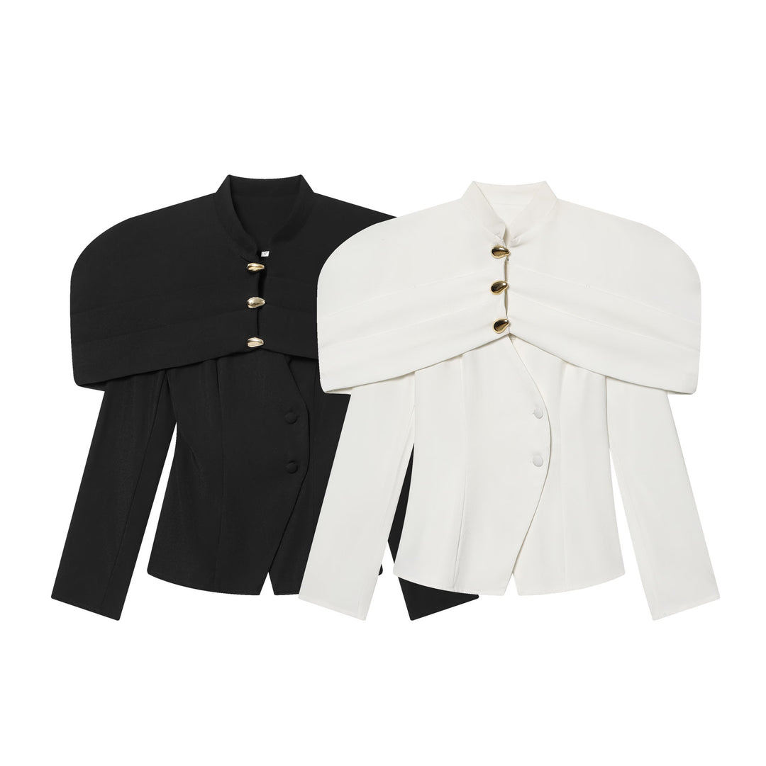 Damen 100+ eleganter taillierter Blazer mit Cape‑Schulter und goldenen Zierknöpfen Nord Taschen