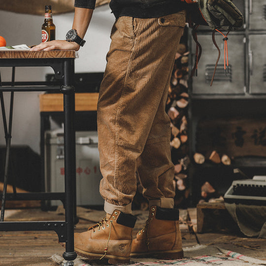 Herren Relaxed-Fit Feincord-Hose mit elastischem Bund, Kordstruktur und gekrempeltem Saum Nord Taschen