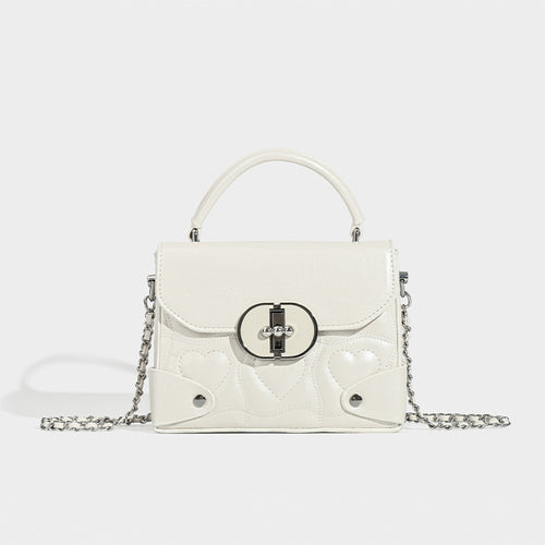 Damen Handtasche mit herzförmigem Design und schickem Kettenriemen Nord Taschen