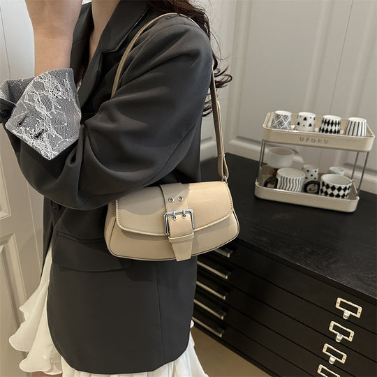 Damen Umhängetasche mit eleganter Schnallenverzierung Nord Taschen