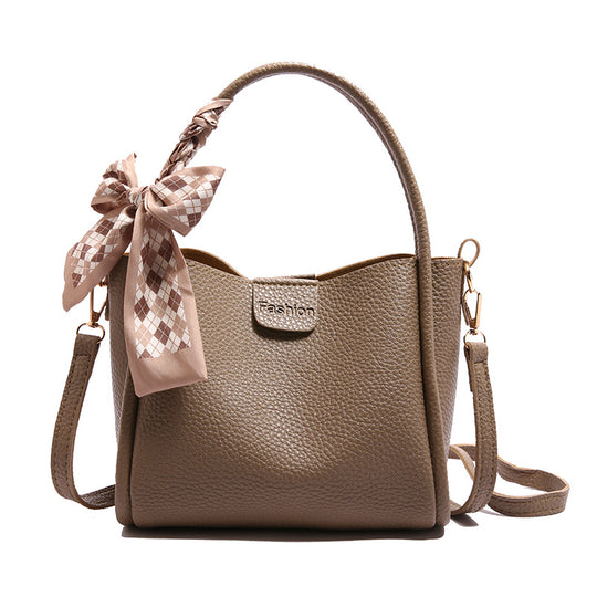 Damen modische Handtasche mit dekorativem Schleifen-Detail Nord Taschen