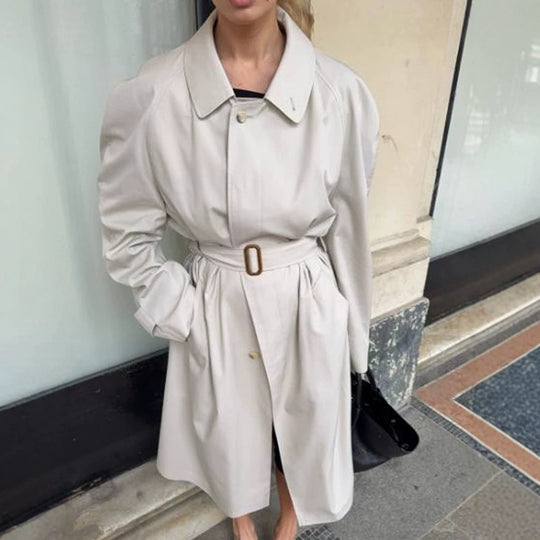 Damen Midilanger Trenchcoat im Cocoon‑Cut mit Bindegürtel und Raglanärmeln Nord Taschen