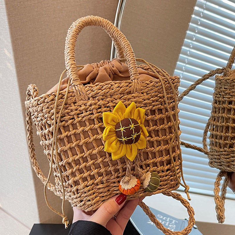 Damen Jute-Tasche mit verspieltem Kirschmuster und handgefertigten Details Nord Taschen