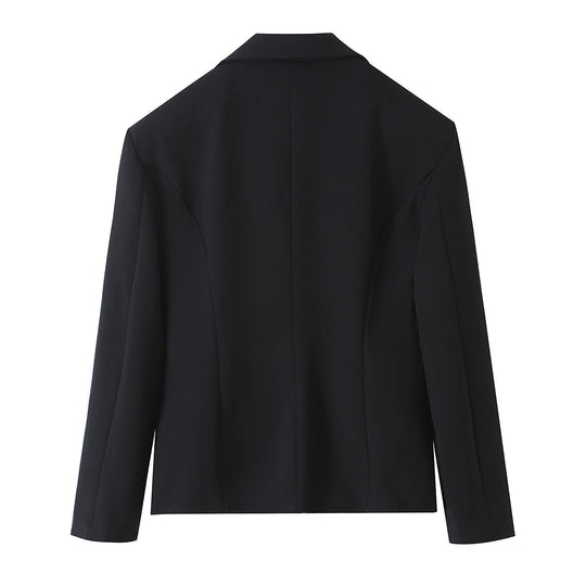 Damen Taillierter Kurzblazer mit dekorativem Metallknopf und Pattentaschen Nord Taschen