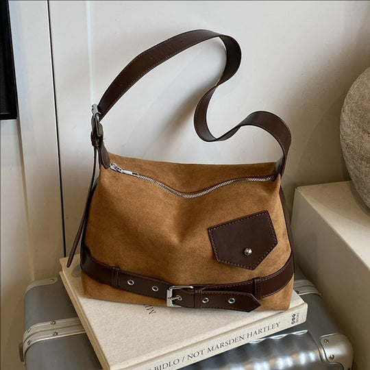 Damen Hobo-Tasche mit eleganten Velourslederelementen und praktischem Kordelzug Nord Taschen