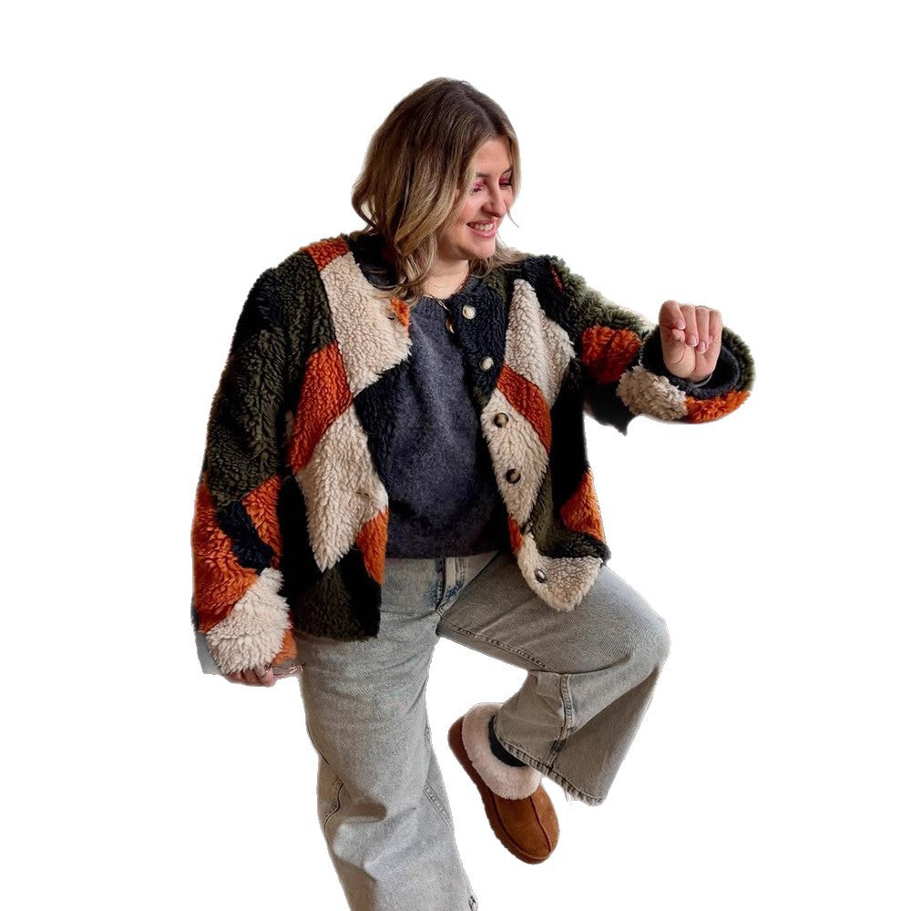 Damen Kurz geschnittene Patchwork‑Teddyjacke mit strukturierter Schlingenfaser und Druckknopfleiste Nord Taschen