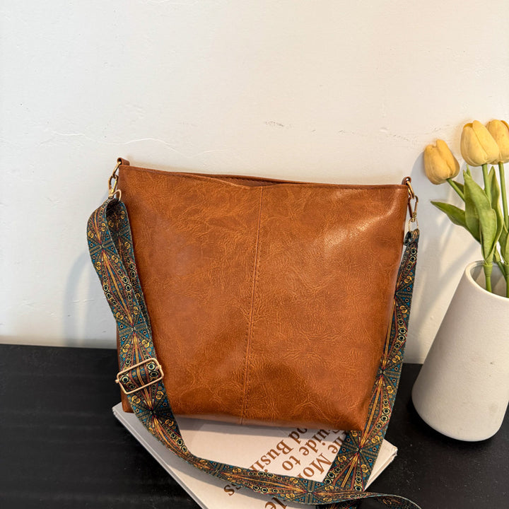 Damen elegante Umhängetasche aus hochwertigem Kunstleder mit einzigartigem Design Nord Taschen