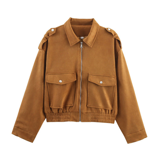 Damen Kurzjacke im Utility‑Bomberstil mit aufgesetzten Pattentaschen, Schulterklappen und elastischem Saum Nord Taschen