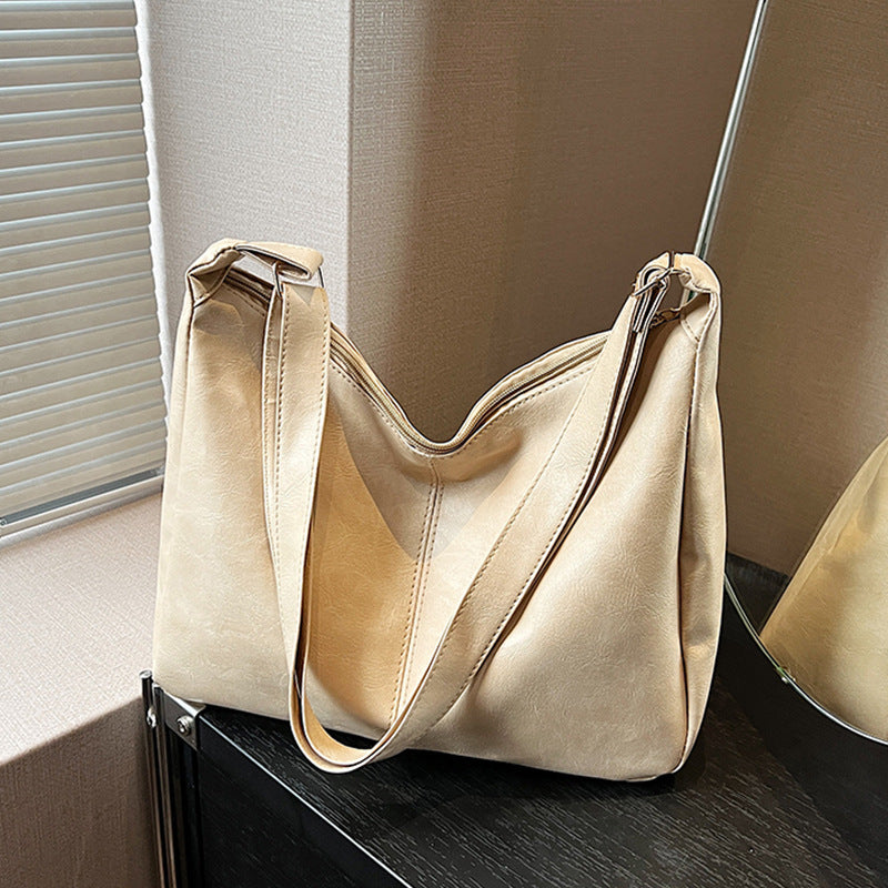 Damen Hobo-Tasche mit elegantem Design und praktischen Innenfächern Nord Taschen